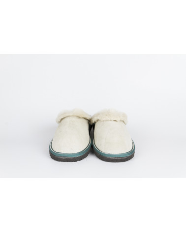 zapatillas destalonadas con pelo