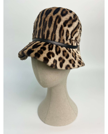 Gorro de estampado felino