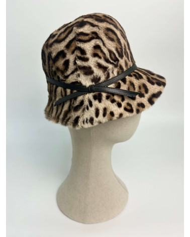Gorro de estampado felino