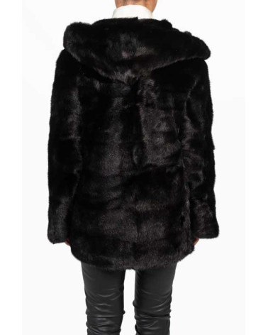 CHAQUETÓN DE VISÓN CON CAPUCHA