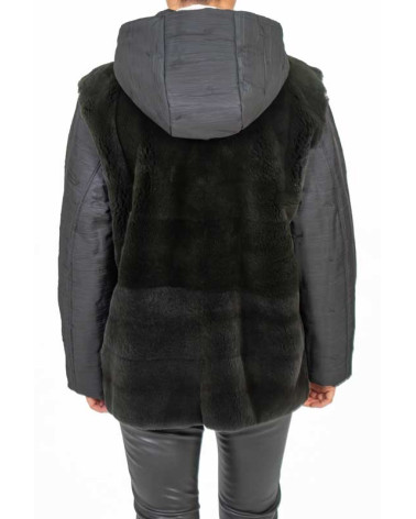 CHAQUETÓN DE VISÓN CON CAPUCHA