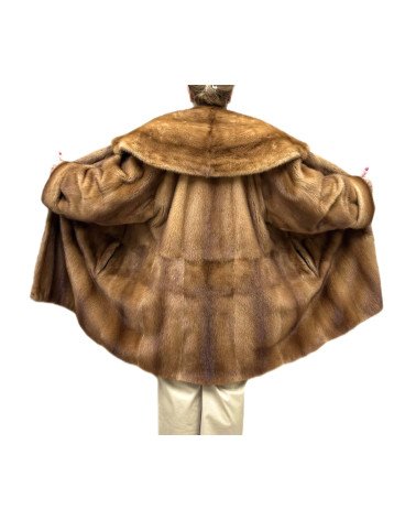 ABRIGO DE VISÓN LOMOS GOLDEN