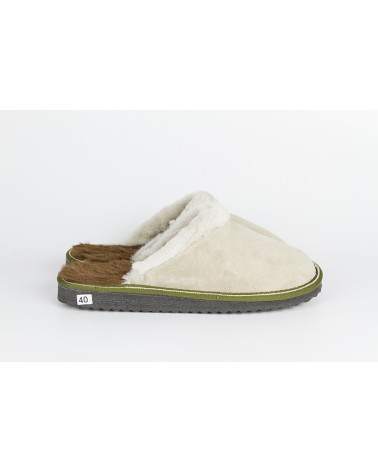 zapatillas destalonadas con pelo